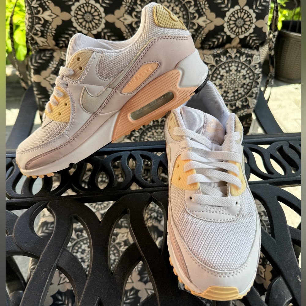 Nike Air Max 90 White Barely Rose (Women's)